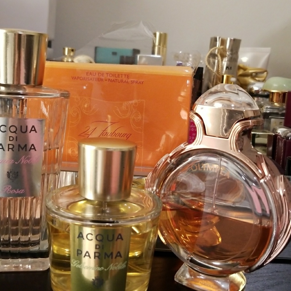 Collection of perfumes make me an offer